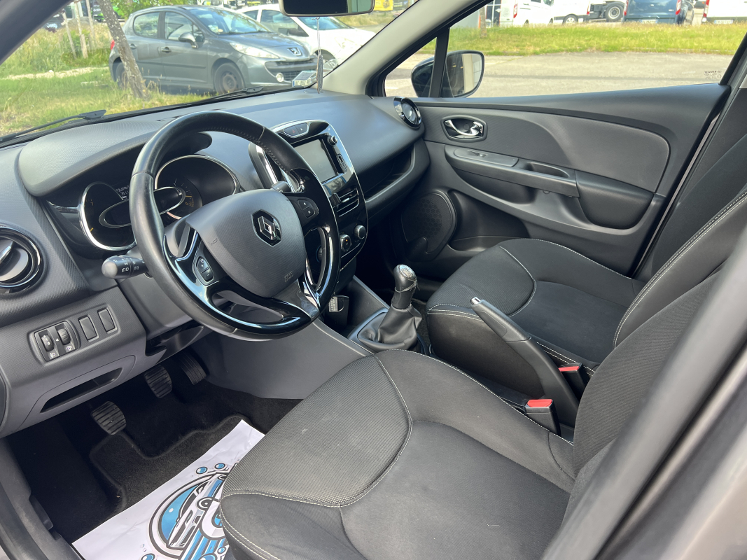 Renault Clio — 6
