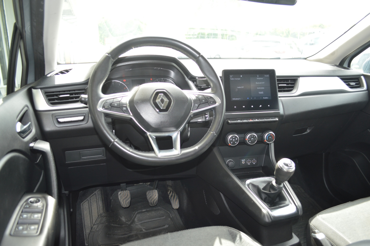 Renault Captur — 10