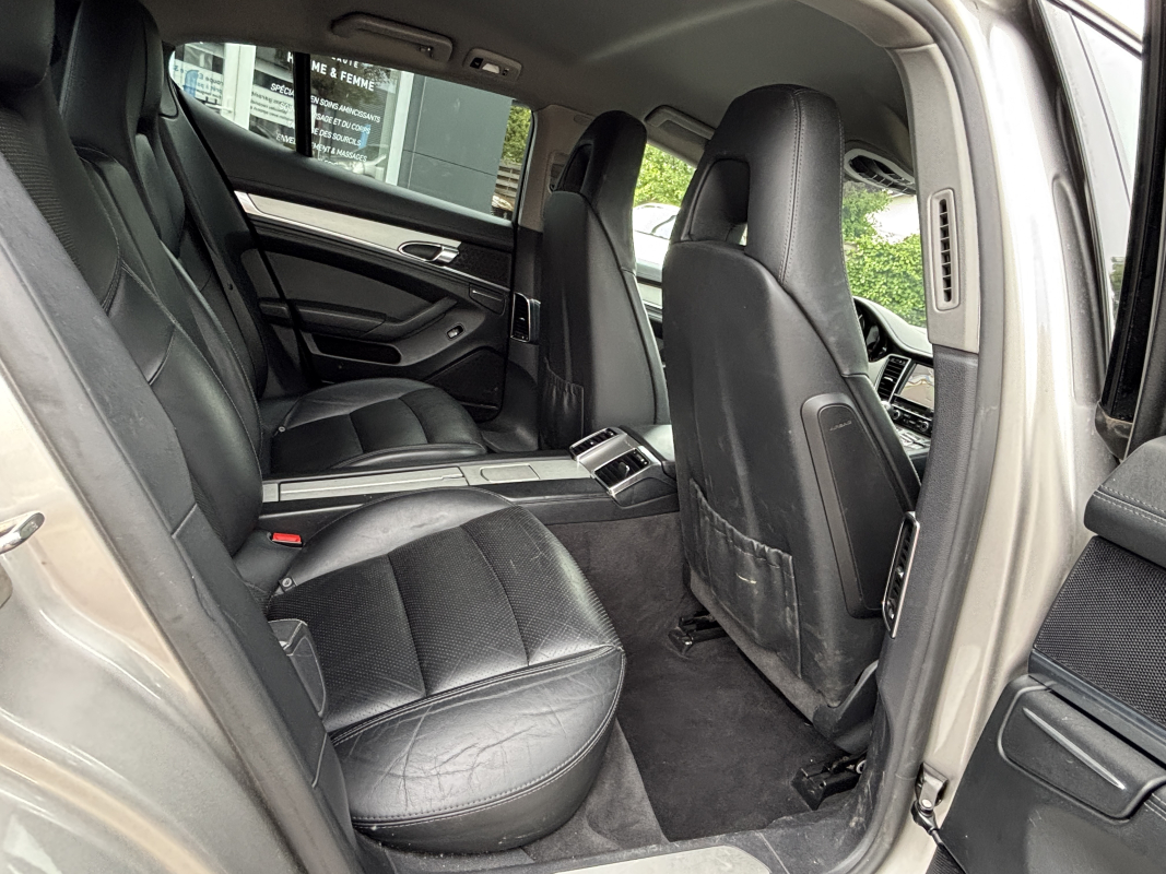 Porsche Panamera — 17