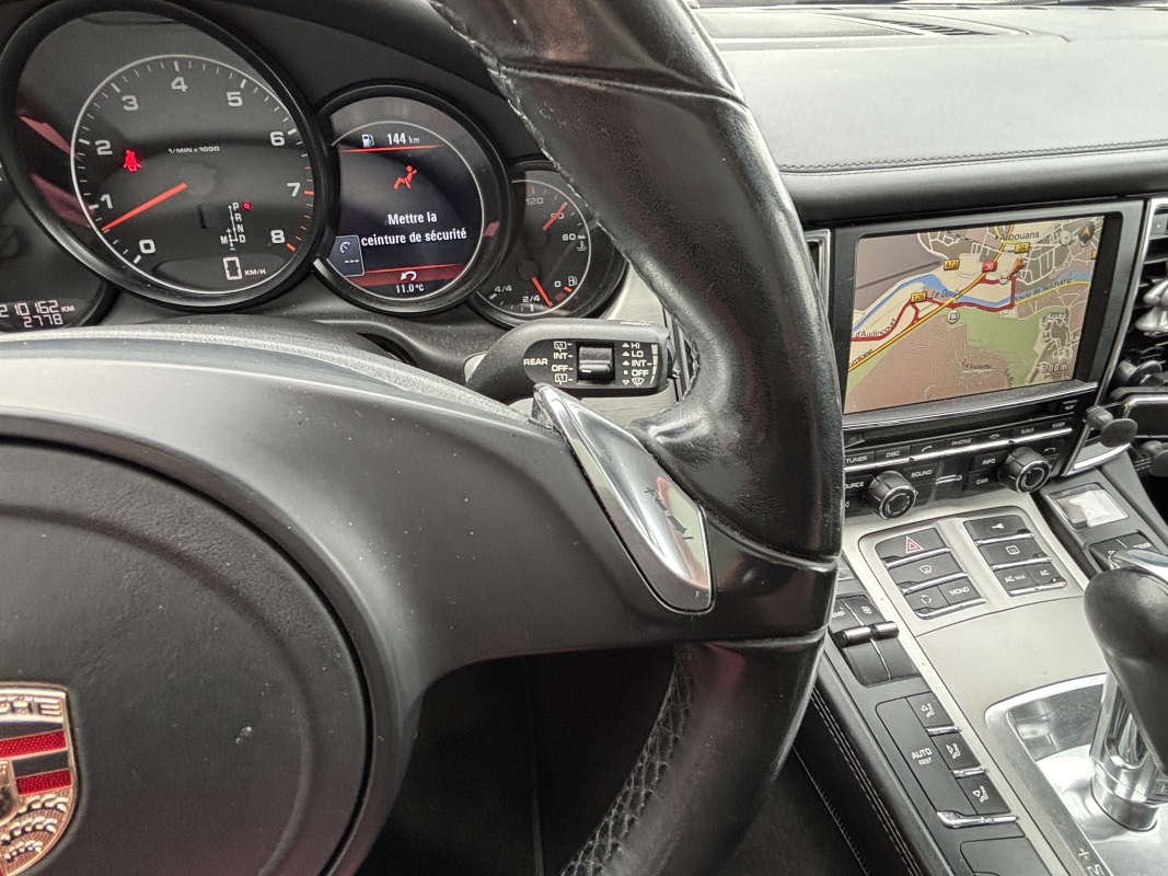 Porsche Panamera — 21