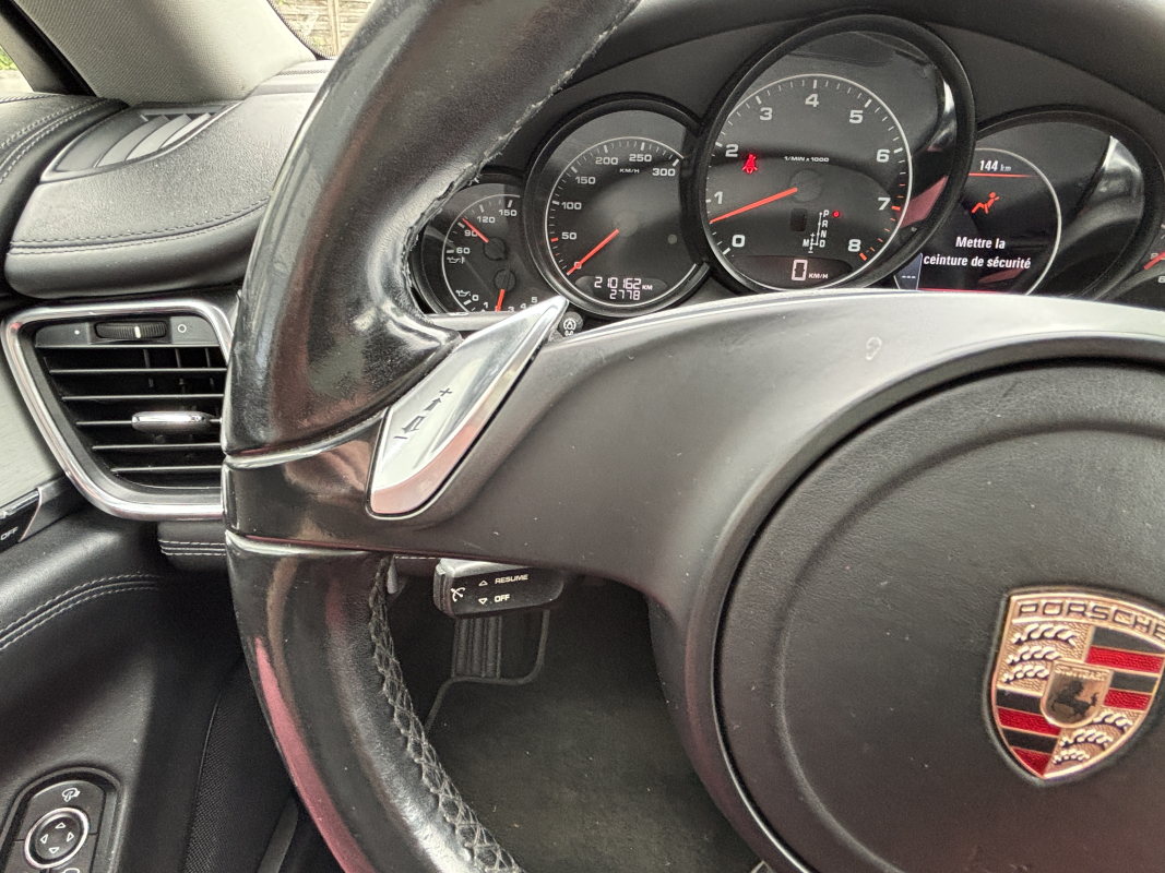 Porsche Panamera — 20