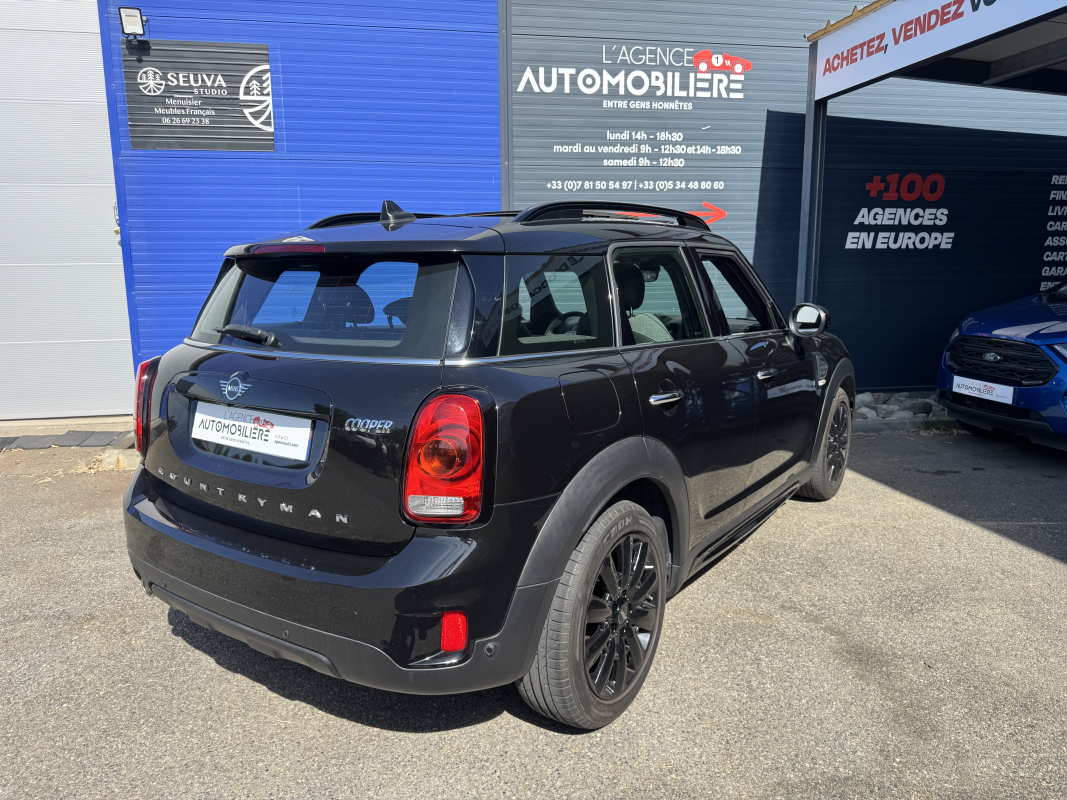 Mini Countryman — 8