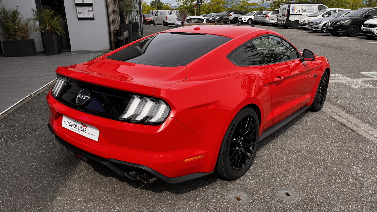 Ford Mustang Fastback — 10