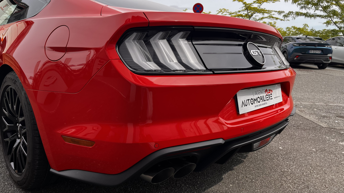 Ford Mustang Fastback — 30