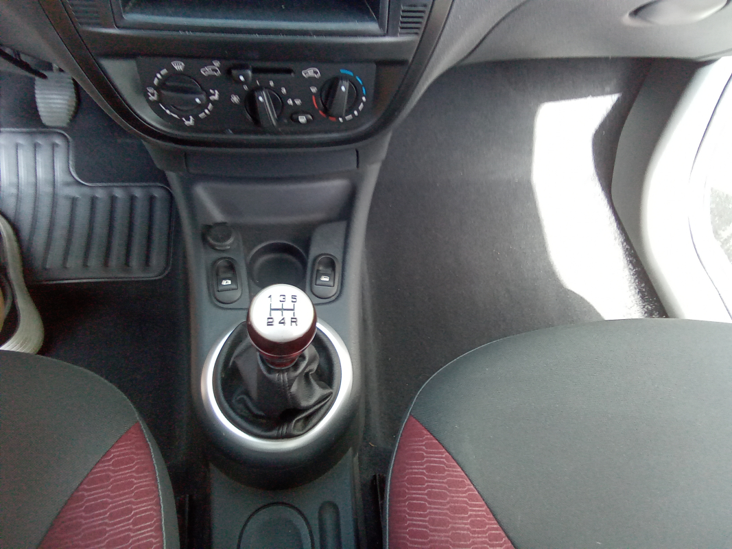 Citroen C2 — 11