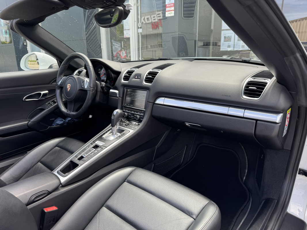Porsche Boxster — 20