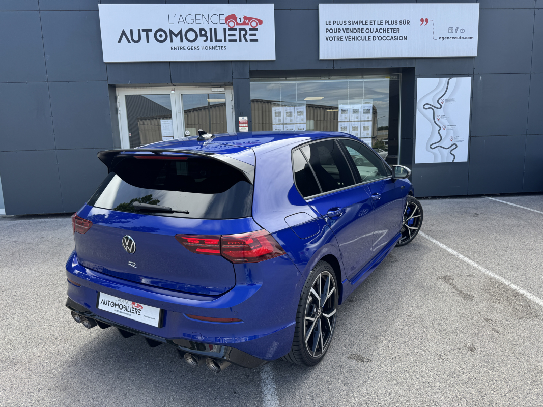 Volkswagen Golf — 2