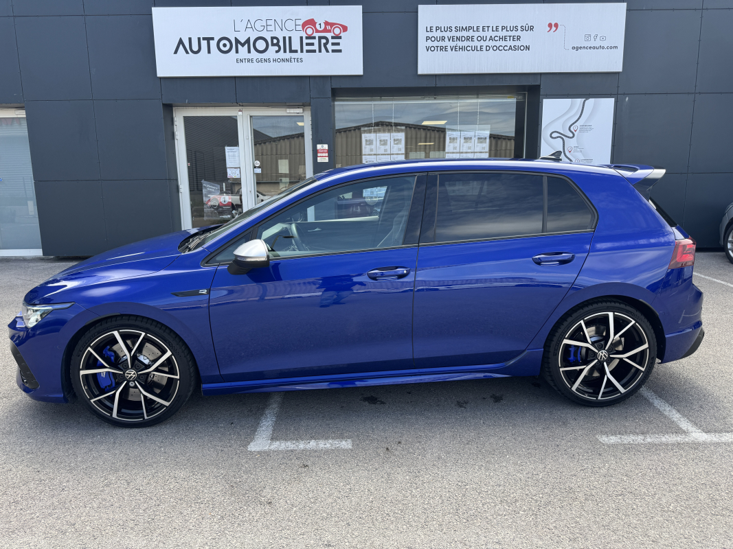 Volkswagen Golf — 4