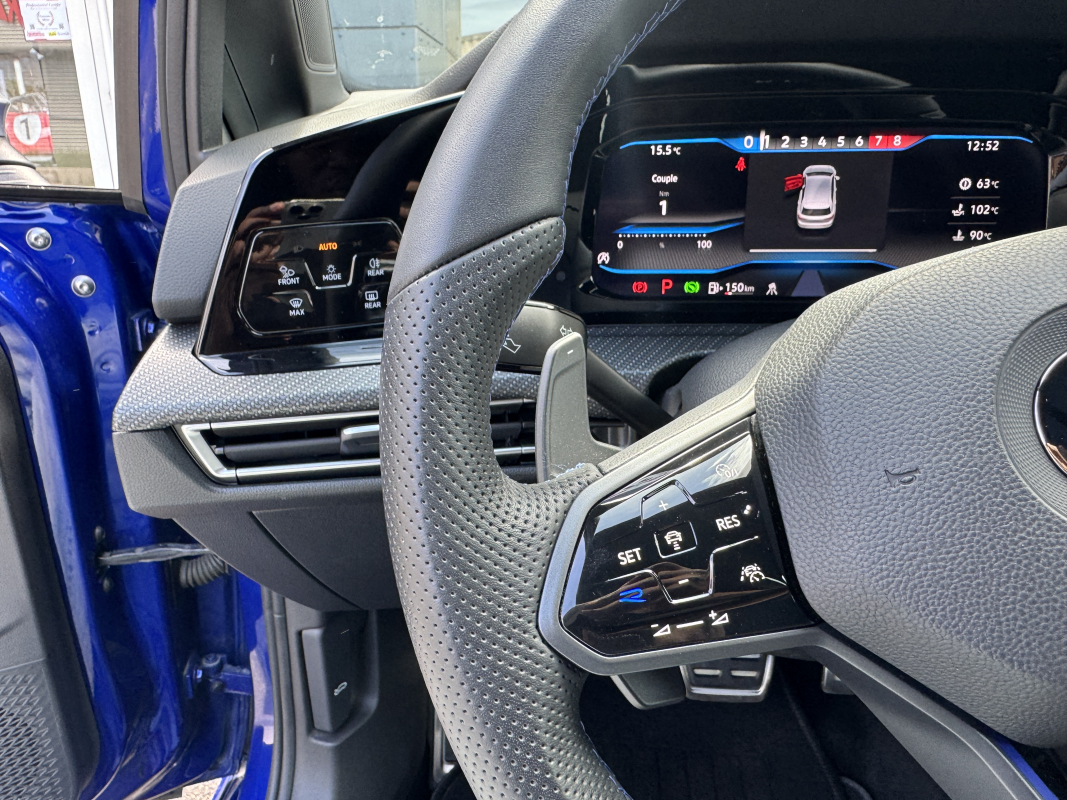 Volkswagen Golf — 10