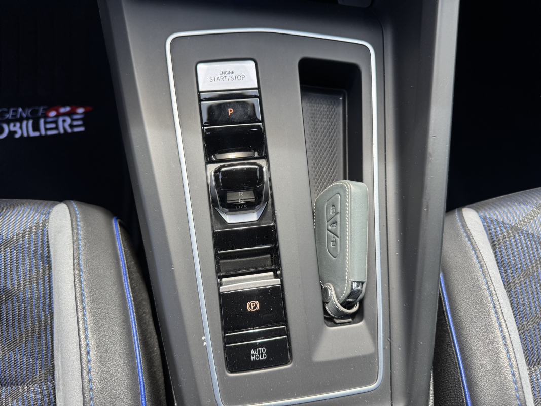 Volkswagen Golf — 14