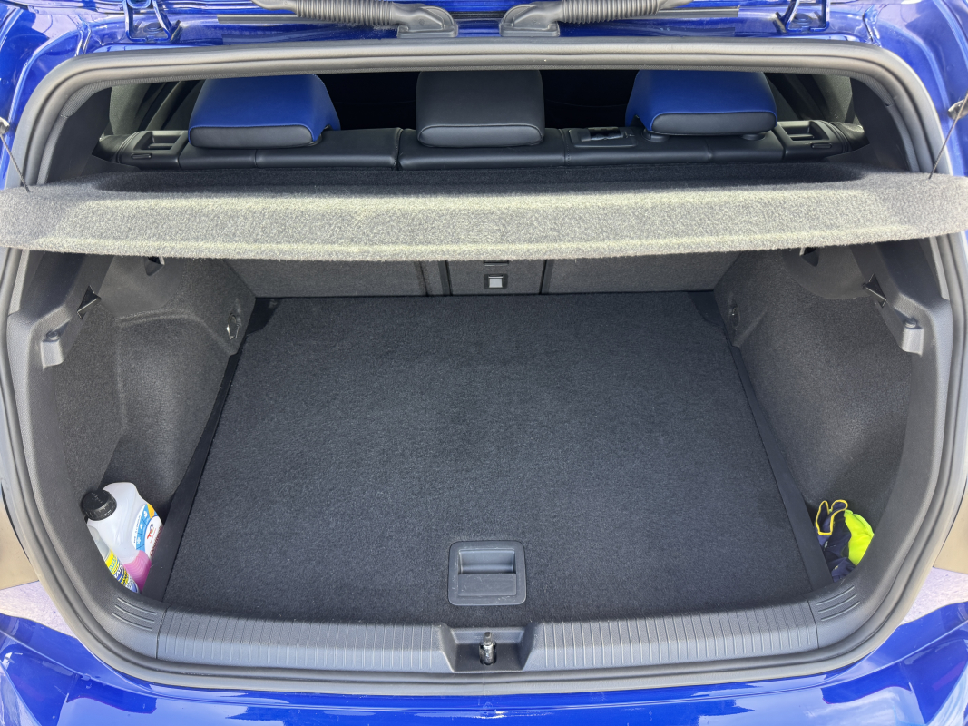 Volkswagen Golf — 20