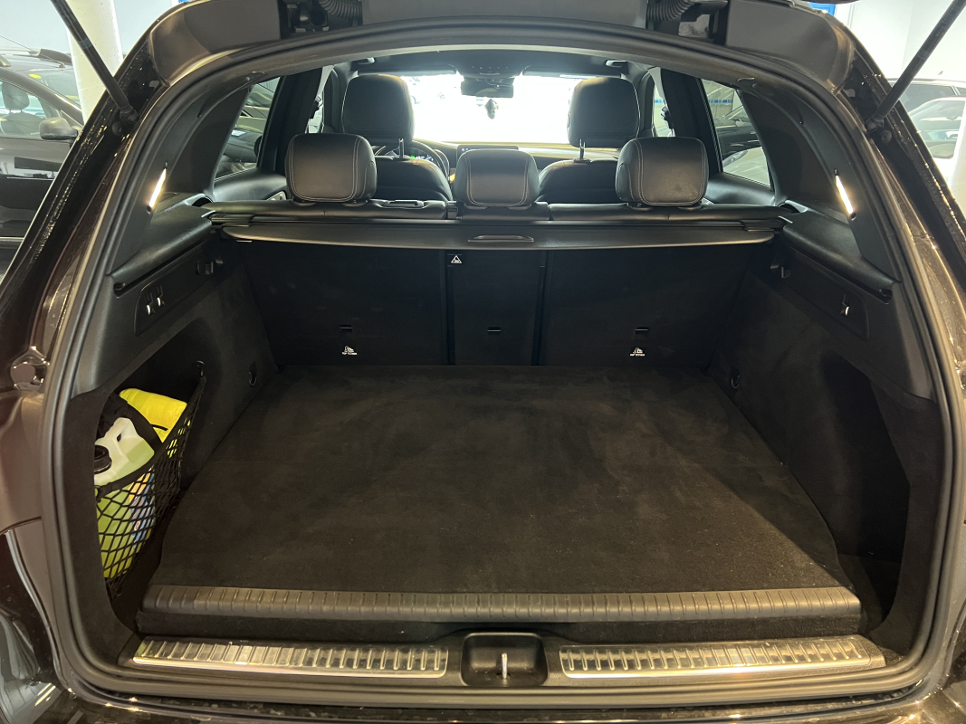 Mercedes Classe GLC — 32