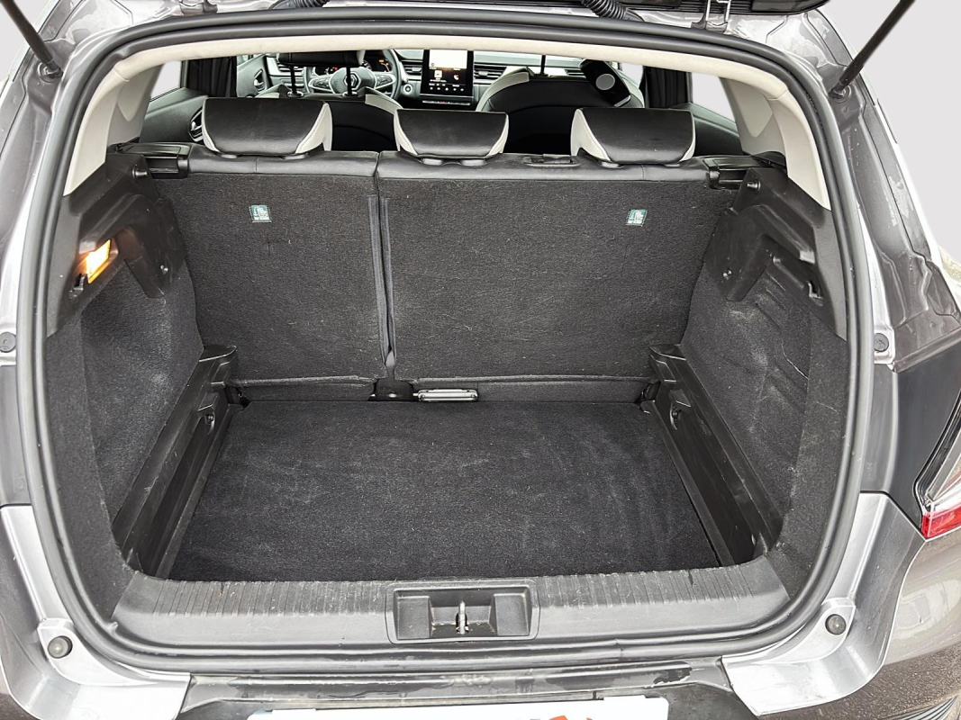 Renault Captur — 21