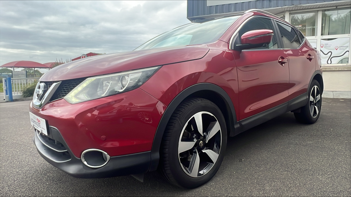 Nissan Qashqai +2 — 26