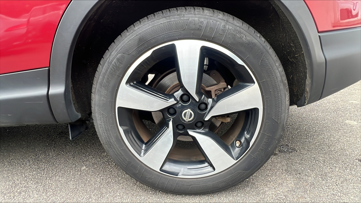 Nissan Qashqai +2 — 30