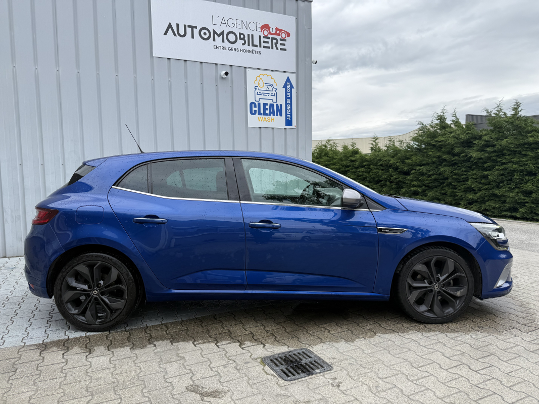 Renault Megane — 2
