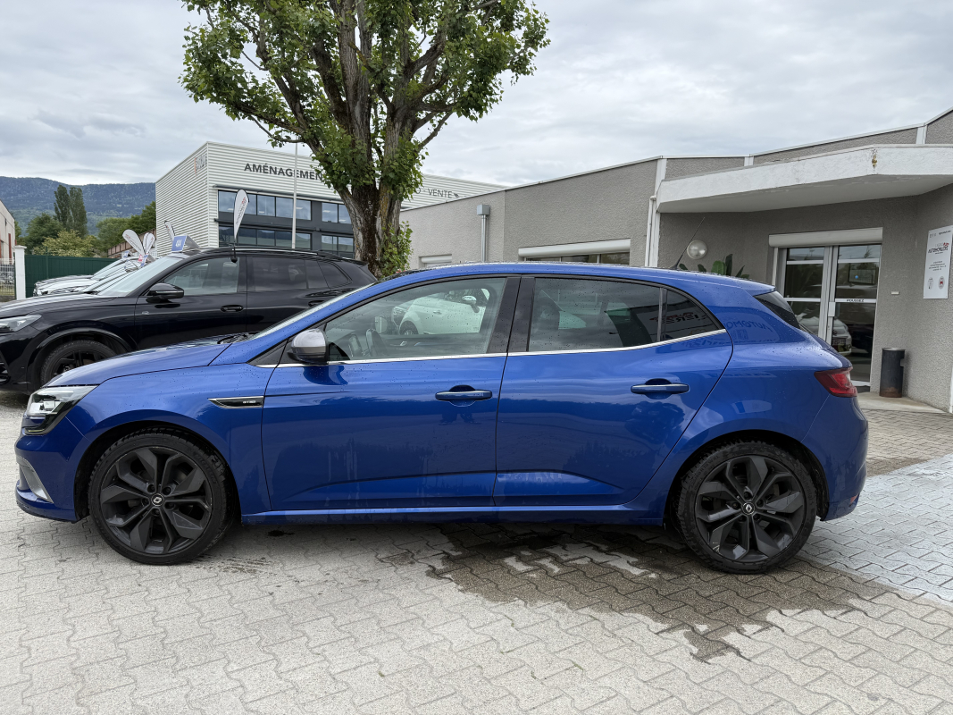 Renault Megane — 6