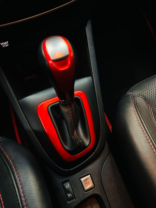 Renault Clio — 16
