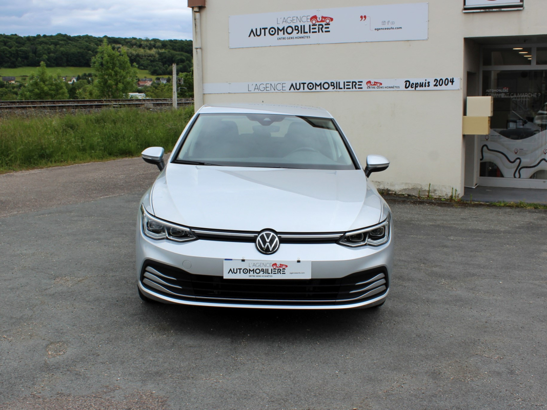 Volkswagen GOLF VIII — 2