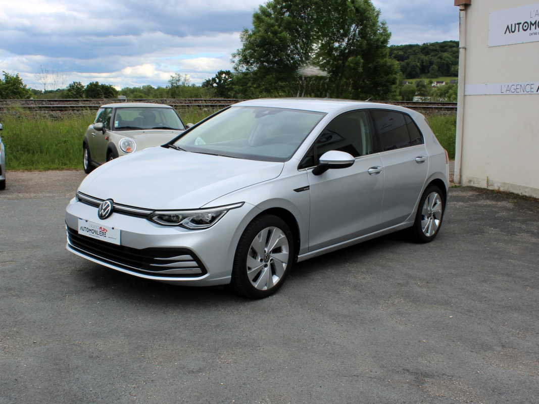 Volkswagen GOLF VIII — 3