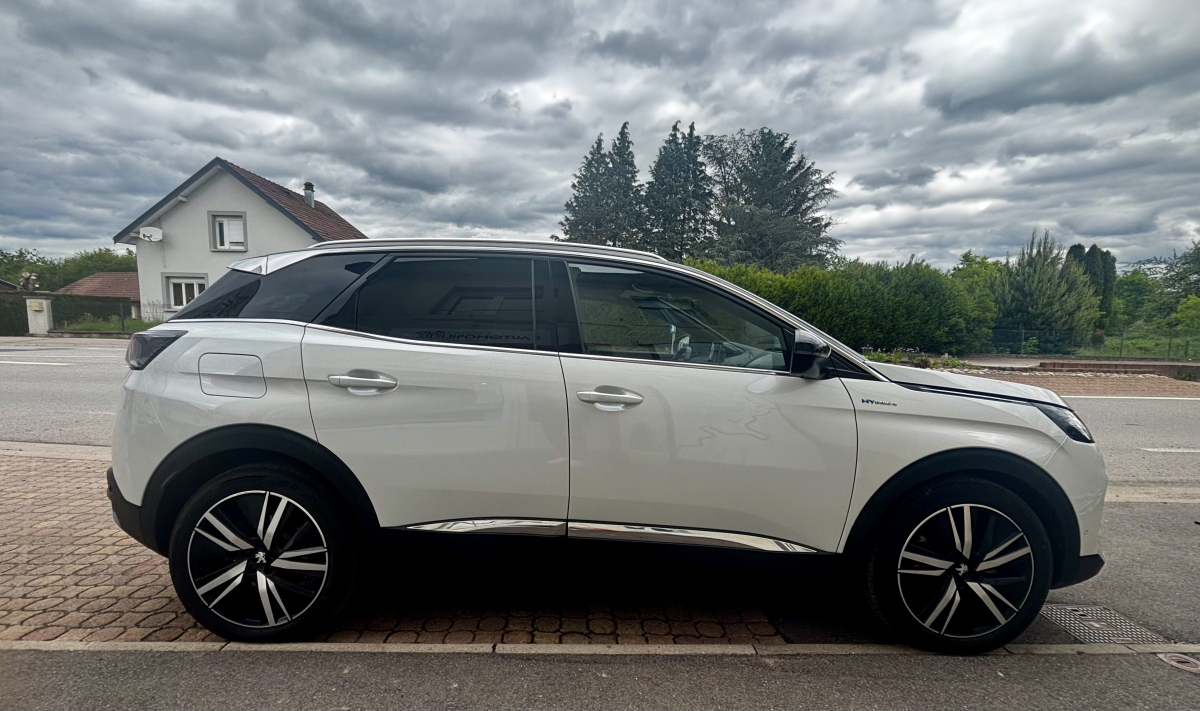 Peugeot 3008 — 4