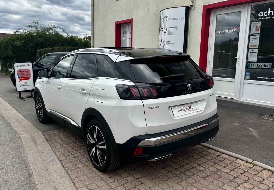 Peugeot 3008 — 7