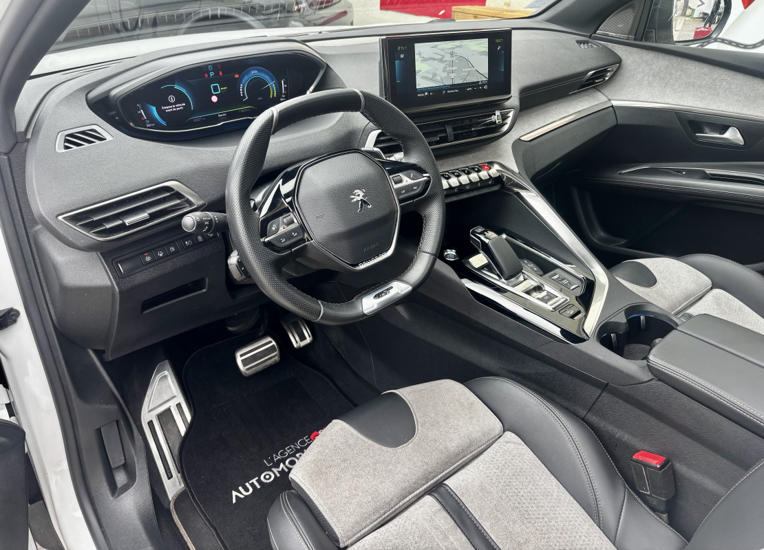 Peugeot 3008 — 11