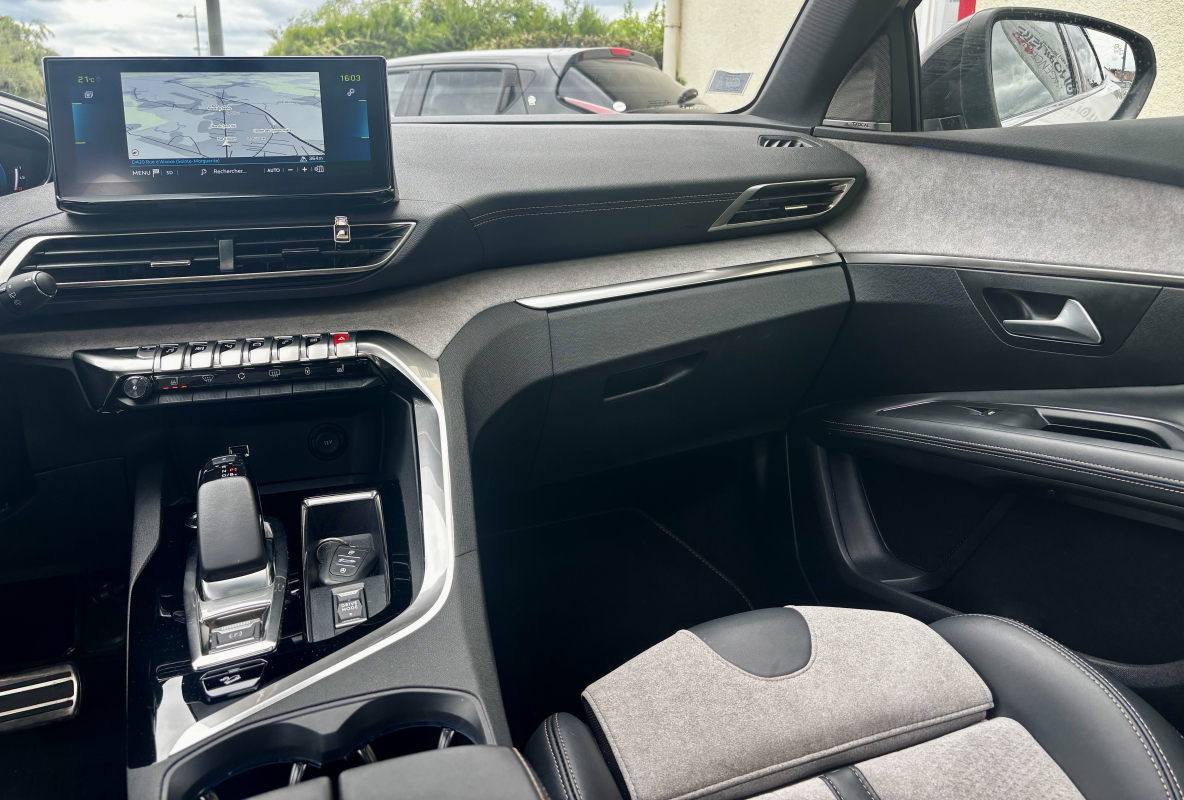 Peugeot 3008 — 29
