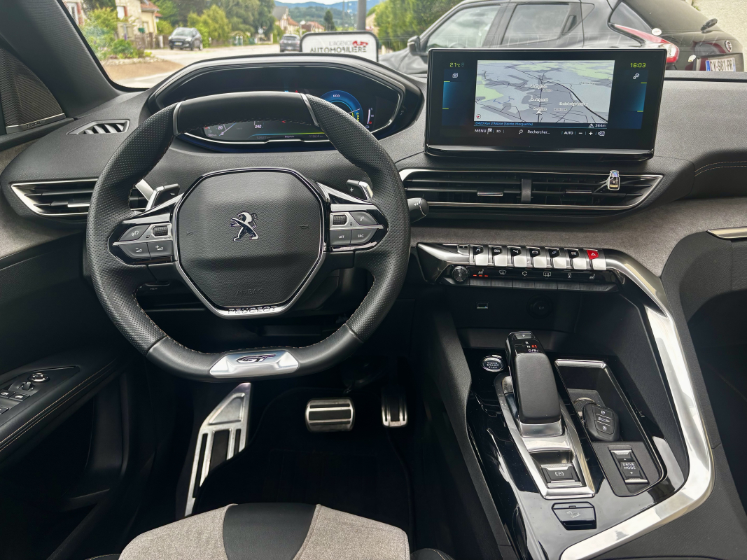 Peugeot 3008 — 24