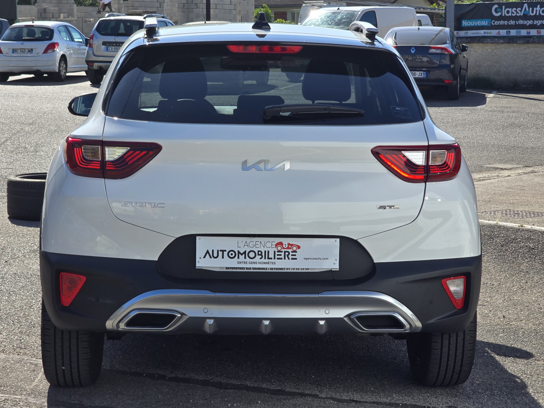 Kia Stonic — 4