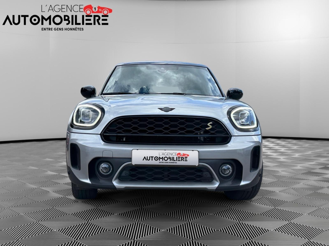 Mini Countryman — 2