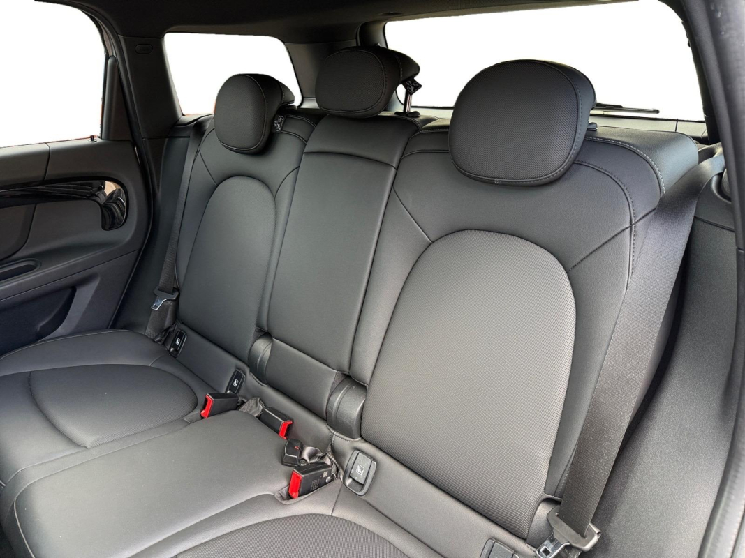 Mini Countryman — 11
