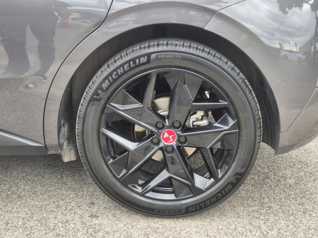 DS DS 4 — 10