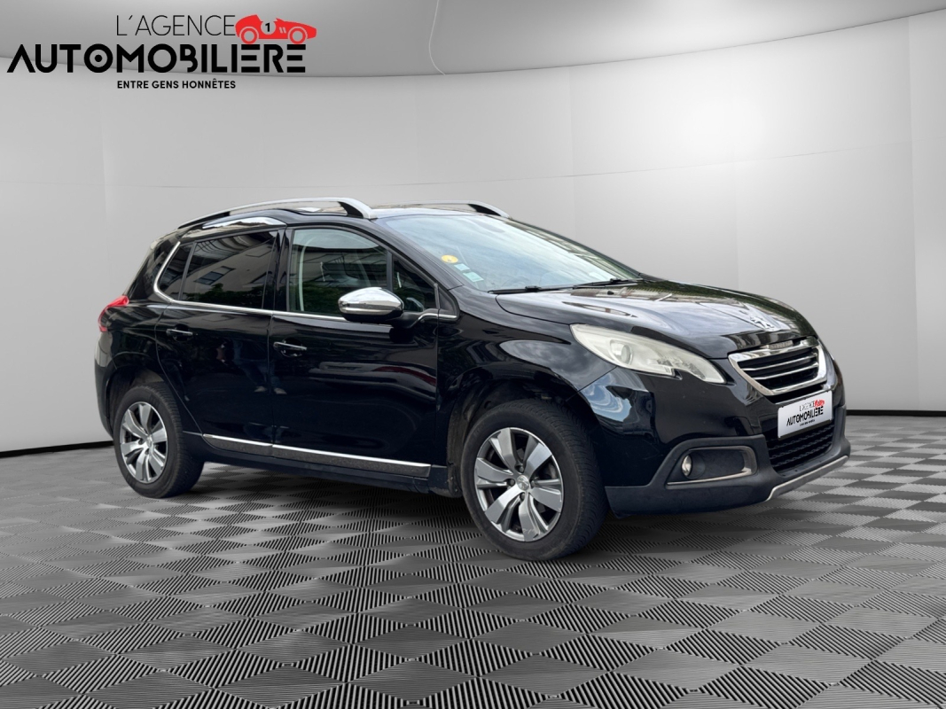Peugeot 2008 — 10