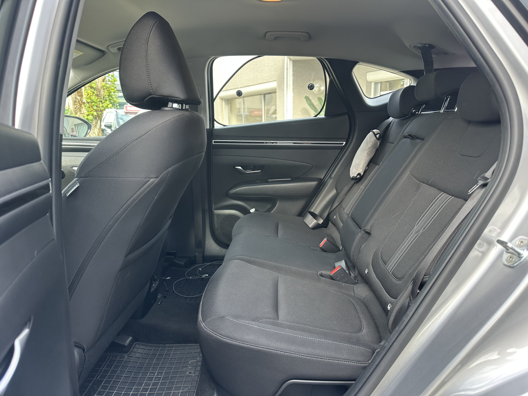 Hyundai Tucson — 13