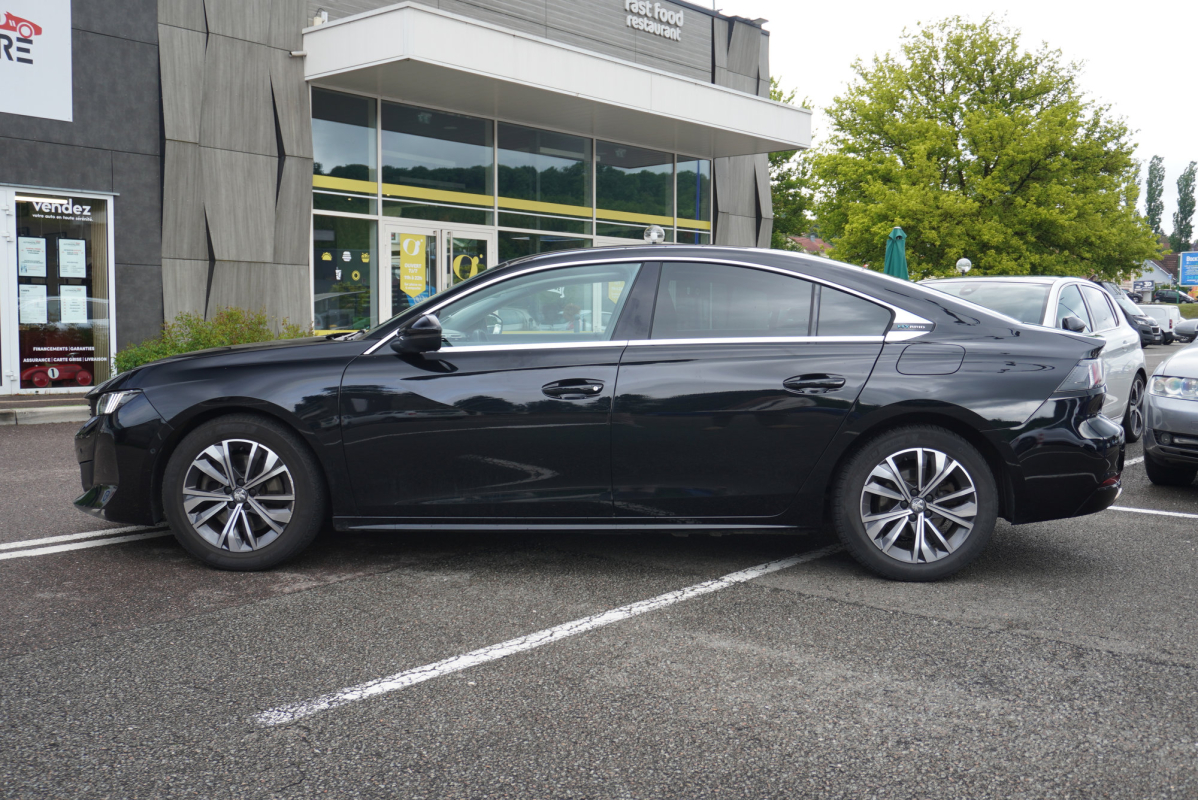 Peugeot 508 — 8