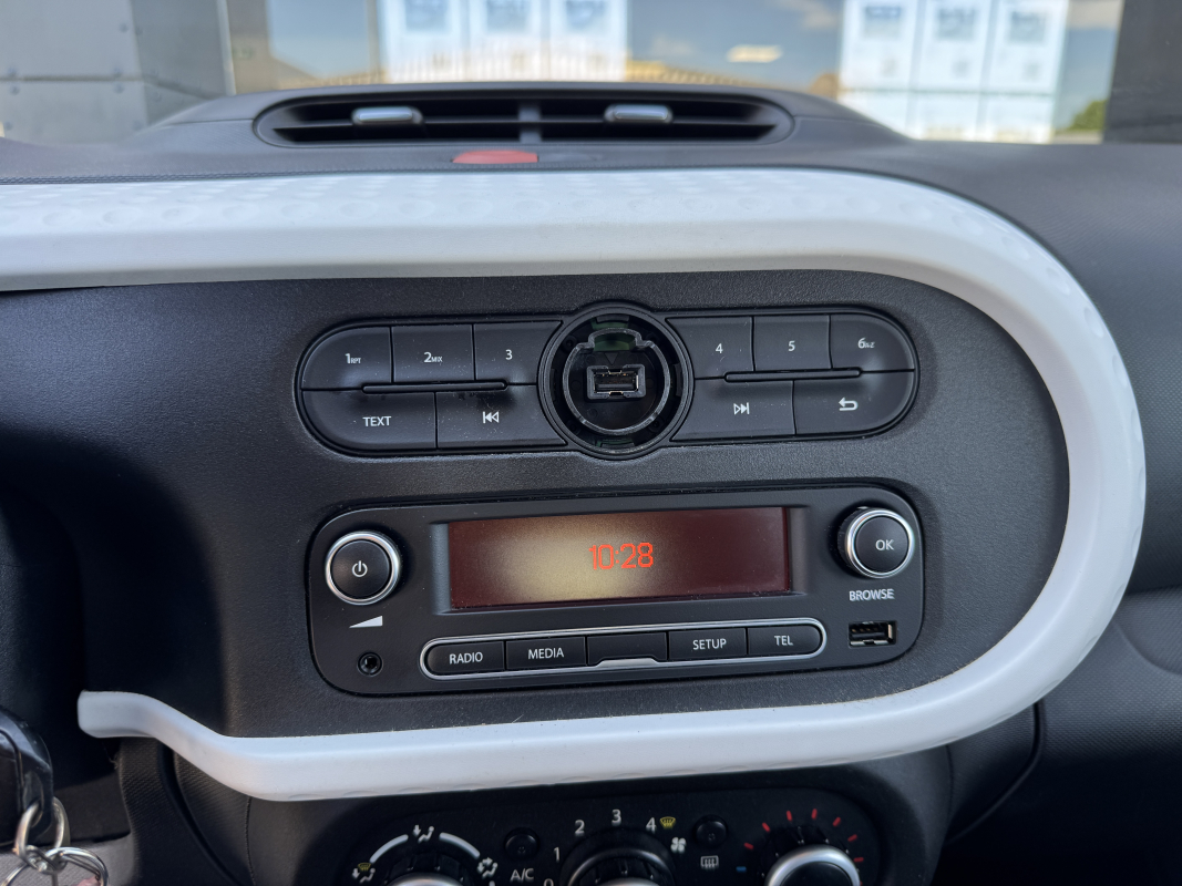 Renault Renault Twingo 3 — 14