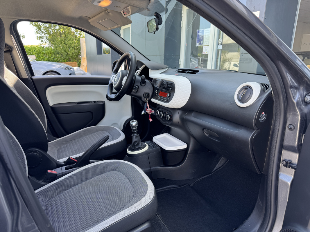 Renault Renault Twingo 3 — 28