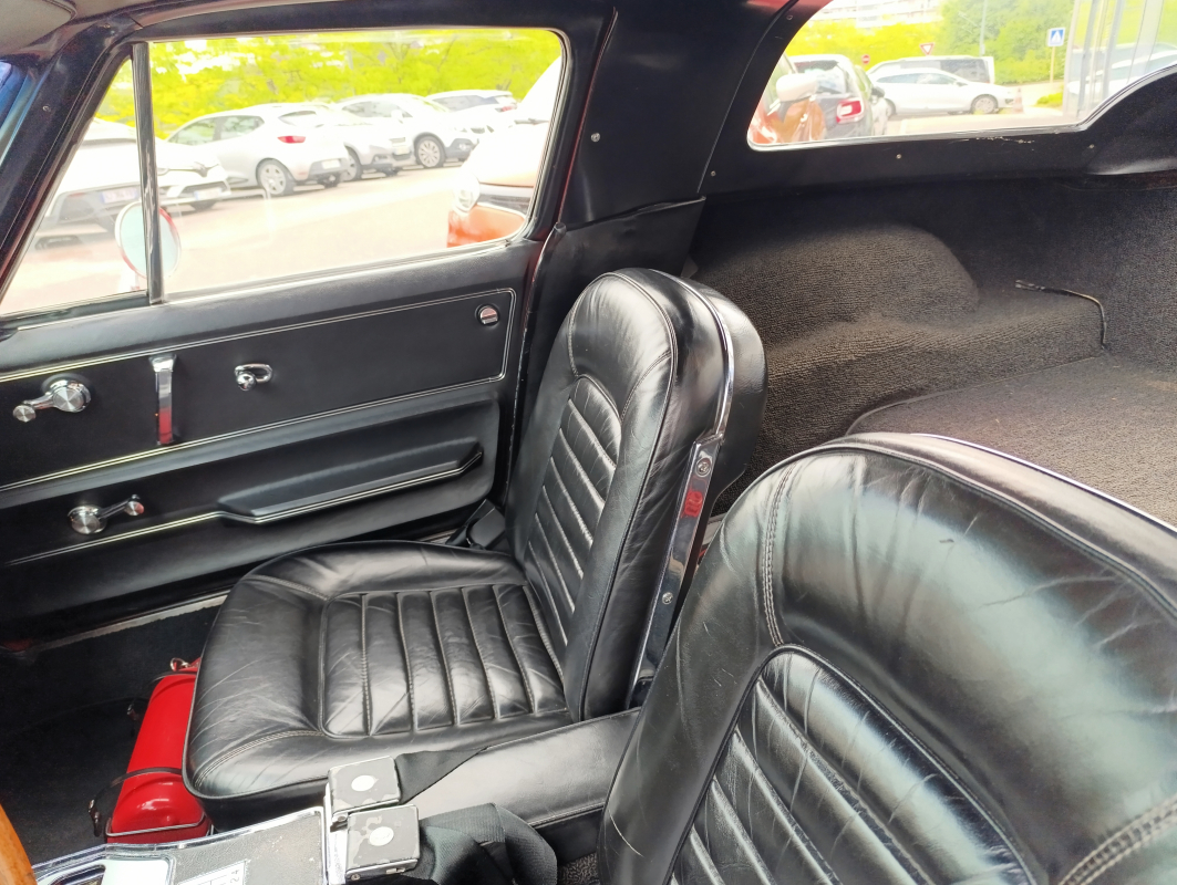 Chevrolet Corvette — 16