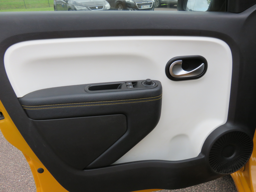 Renault Twingo — 24
