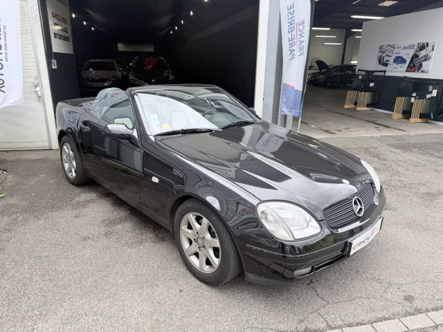 Mercedes SLK — 19