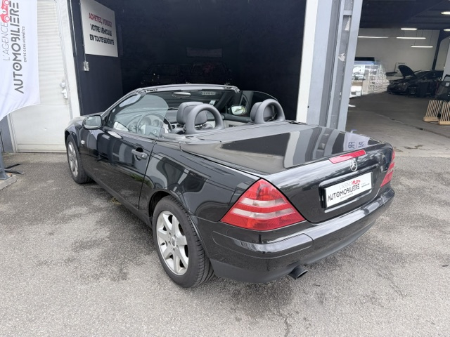 Mercedes SLK — 20