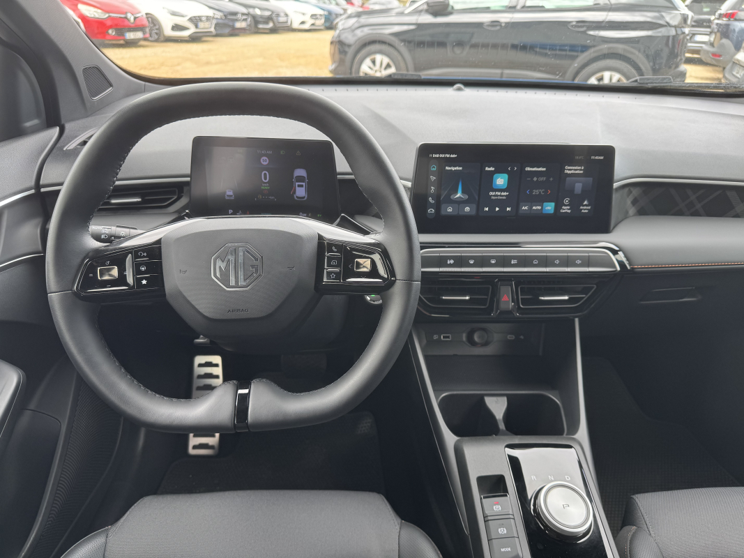 MG/MG Motor MG3 — 12