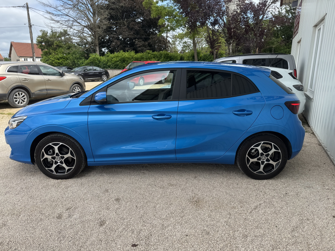 MG/MG Motor MG3 — 4
