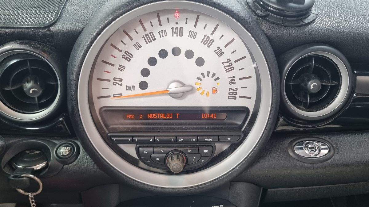 Mini Mini Cabriolet — 29