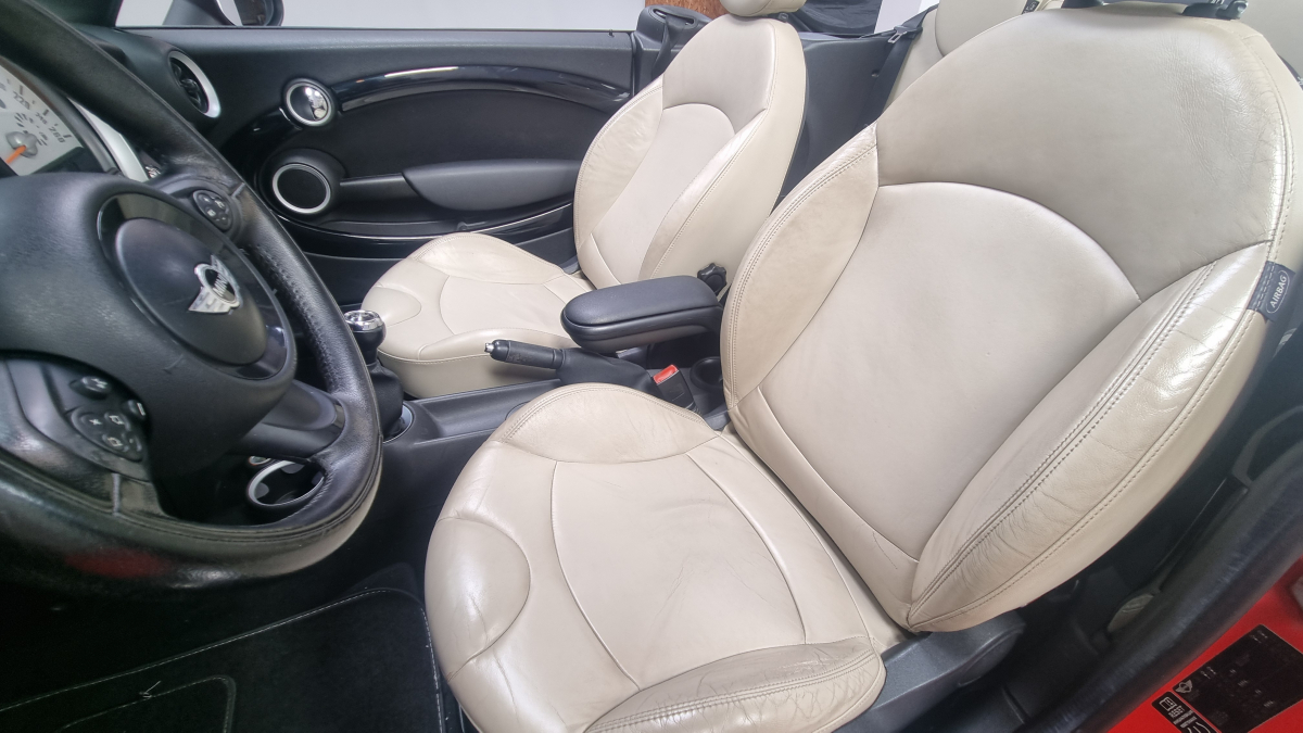 Mini Mini Cabriolet — 21