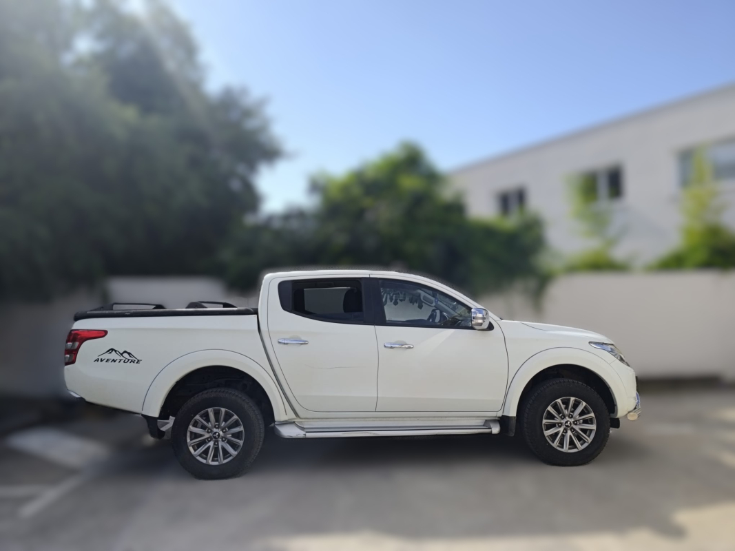Mitsubishi L200 — 6