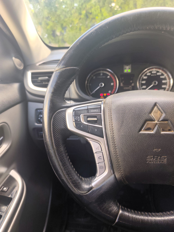 Mitsubishi L200 — 18