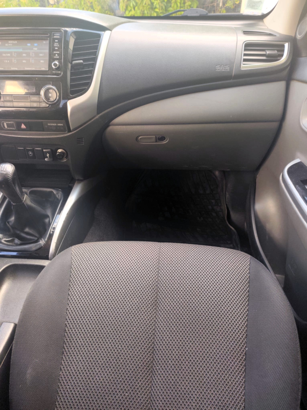 Mitsubishi L200 — 21