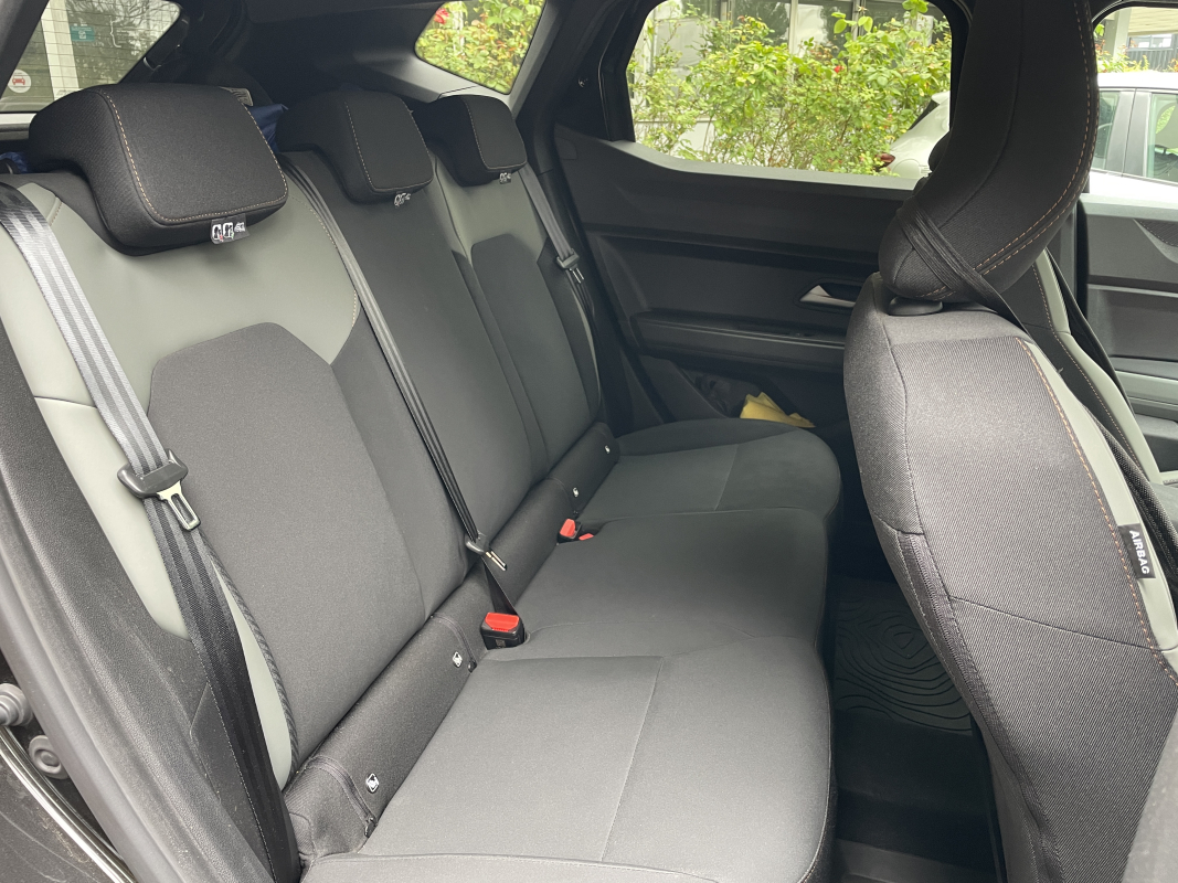 Dacia Duster — 13
